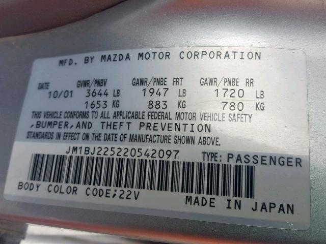 JM1BJ225220542097 - 2002 MAZDA PROTEGE DX SILVER photo 10