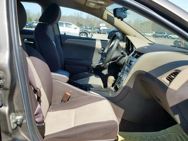 1G1ZB5E17BF119785 - 2011 CHEVROLET MALIBU LS BEIGE photo 5