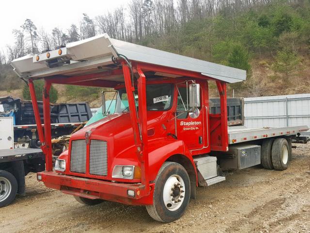 2NKMHZ7X54M056962 - 2004 KENWORTH CONSTRUCTI RED photo 9