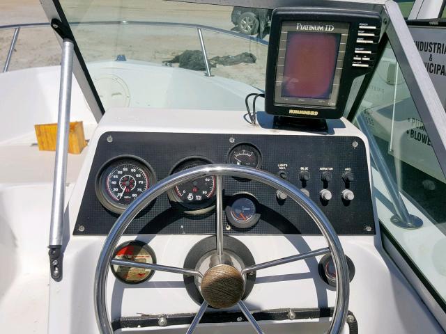 LBV06110F191 - 1991 PROS BOAT WHITE photo 8