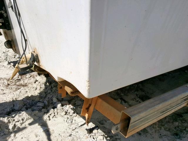 LBV06110F191 - 1991 PROS BOAT WHITE photo 9