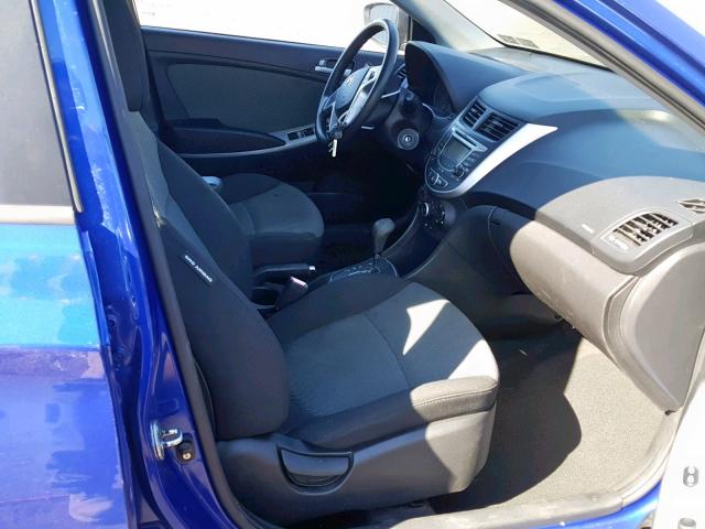 KMHCT5AE6CU011797 - 2012 HYUNDAI ACCENT GLS BLUE photo 5