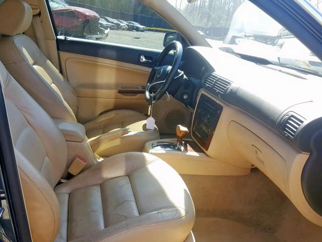 WVWTH63B51E157145 - 2001 VOLKSWAGEN PASSAT GLX ლურჯი ფოტო 5