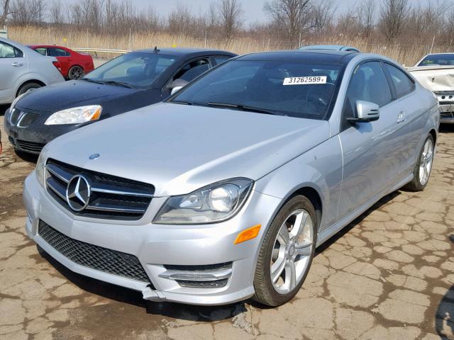 WDDGJ4HB5EG282763 - 2014 MERCEDES-BENZ C 250 SILVER photo 2