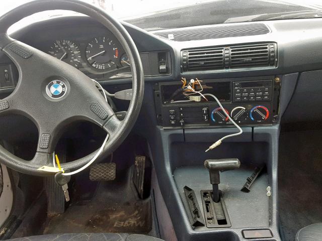 WBAHC2304KBE19462 - 1989 BMW 525 I AUTO WHITE photo 9