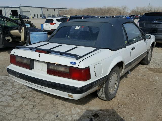 1FABP44AXKF272771 - 1989 FORD MUSTANG LX WHITE photo 4