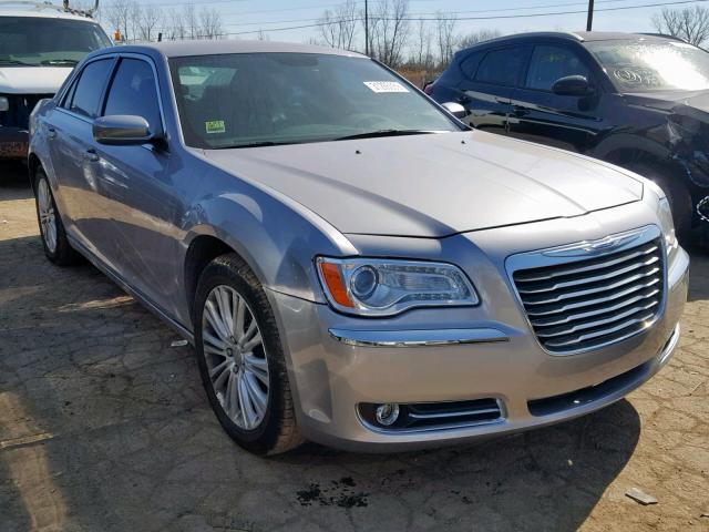 2C3CCARG2EH255816 - 2014 CHRYSLER 300 SILVER photo 1