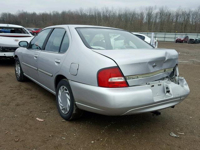 1N4DL01D61C203815 - 2001 NISSAN ALTIMA XE SILVER photo 3