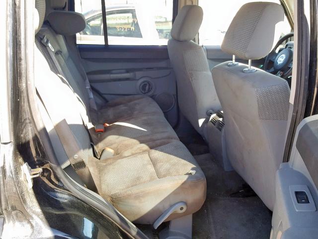 1J8HG48N76C238174 - 2006 JEEP COMMANDER BLACK photo 6