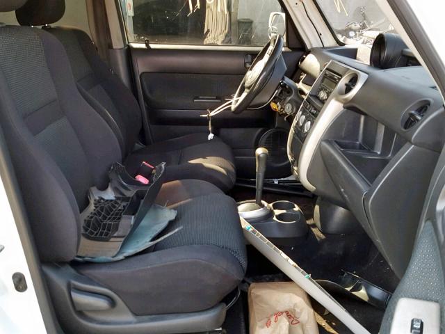 JTLKT324864080882 - 2006 TOYOTA SCION XB 白色 照片 5