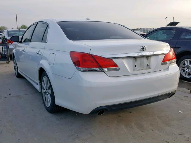 4T1BK3DB6BU393347 - 2011 TOYOTA AVALON BAS WHITE photo 3