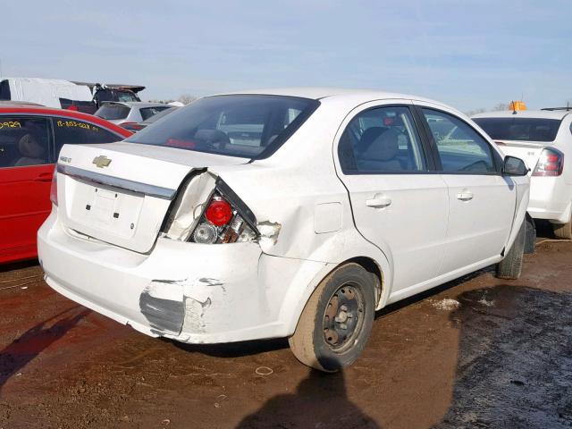 KL1TD56E69B334110 - 2009 CHEVROLET AVEO LS WHITE photo 4