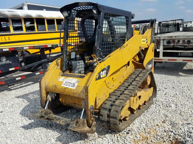 CAT0259BLYYZ02650 - 2012 CATERPILLAR SKID STEER YELLOW photo 2