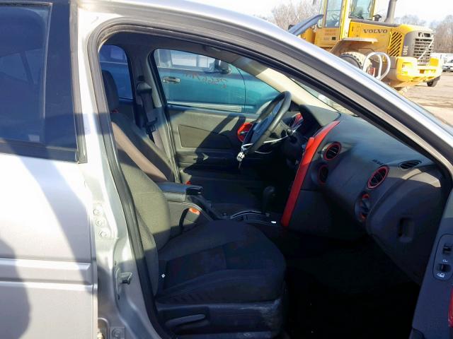 2G2WP522841186645 - 2004 PONTIAC GRAND PRIX SILVER photo 5