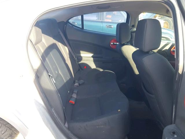 2G2WP522841186645 - 2004 PONTIAC GRAND PRIX SILVER photo 6