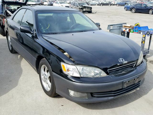 JT8BF28GX10305882 - 2001 LEXUS ES 300 BLACK photo 1