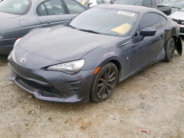 JF1ZNAA10H8709567 - 2017 TOYOTA 86 BASE BLUE photo 2