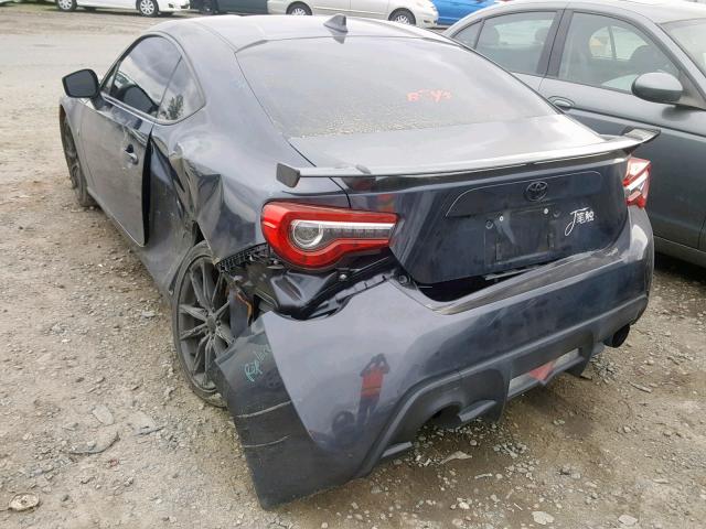 JF1ZNAA10H8709567 - 2017 TOYOTA 86 BASE BLUE photo 3