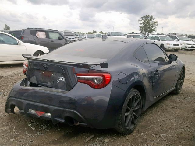 JF1ZNAA10H8709567 - 2017 TOYOTA 86 BASE BLUE photo 4