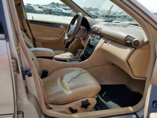 WDBRF81J43F429945 - 2003 MERCEDES-BENZ C 240 4MAT GOLD photo 5