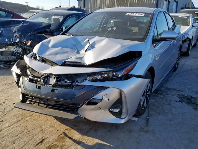 JTDKARFP2J3092615 - 2018 TOYOTA PRIUS PRIM 银色 照片 2
