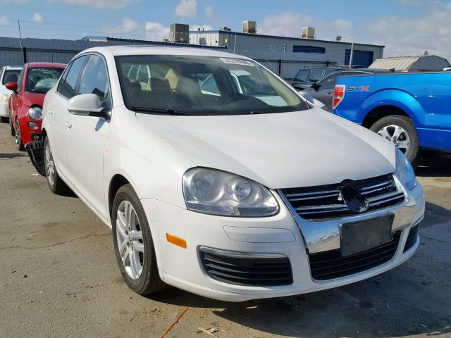 3VWRL71K19M069665 - 2009 VOLKSWAGEN JETTA TDI WHITE photo 1