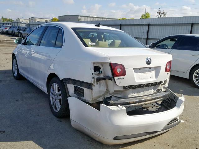 3VWRL71K19M069665 - 2009 VOLKSWAGEN JETTA TDI WHITE photo 3