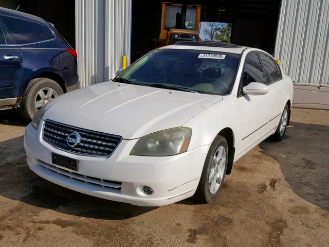 1N4BL11E95C392147 - 2005 NISSAN ALTIMA SE WHITE photo 2