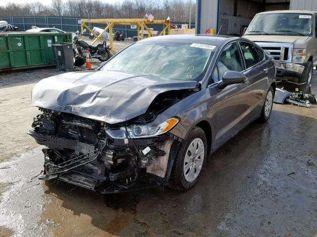 1FA6P0G73E5402331 - 2014 FORD FUSION S GRAY photo 2