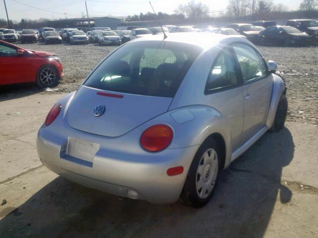 3VWBC21C5YM453721 - 2000 VOLKSWAGEN NEW BEETLE GRAY photo 4