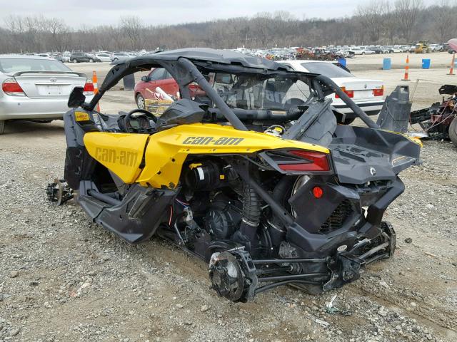 3JBVDAW28HK001591 - 2017 CAN-AM MAVERICK X YELLOW photo 3