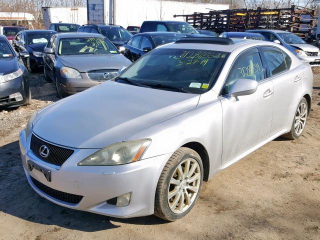 JTHCK262272017049 - 2007 LEXUS IS 250 SILVER photo 2