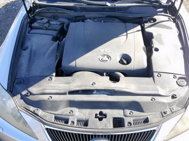 JTHCK262272017049 - 2007 LEXUS IS 250 SILVER photo 7