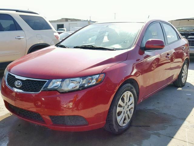 KNAFU4A20D5727747 - 2013 KIA FORTE EX RED photo 2