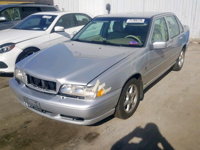 YV1LS61J6Y2659714 - 2000 VOLVO S70 BASE SILVER photo 2