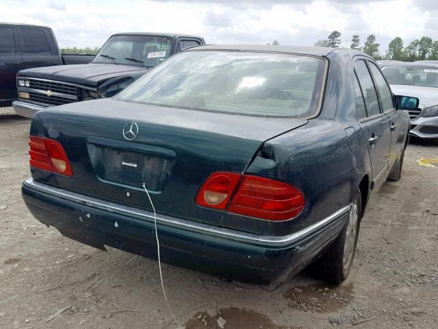 WDBJF65F4WA599375 - 1998 MERCEDES-BENZ E 320 GREEN photo 4