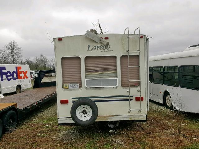 4YDF27R2614450776 - 2001 KEYSTONE LAREDO WHITE photo 5