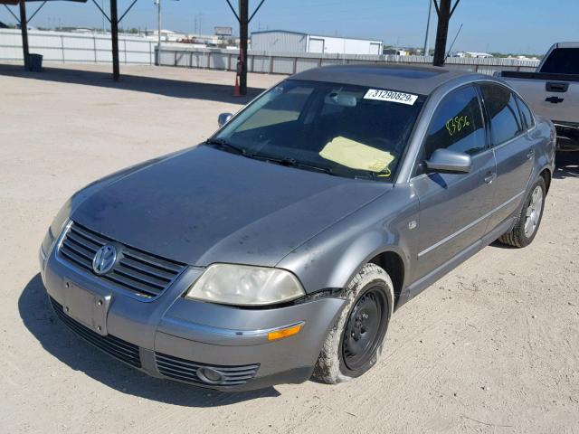 WVWRH63B73P389022 - 2003 VOLKSWAGEN PASSAT GLX SILVER photo 2