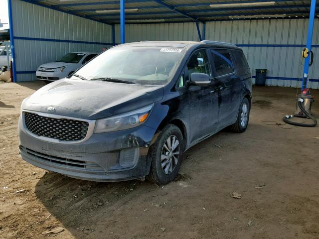 KNDMB5C17F6031491 - 2015 KIA SEDONA LX BLACK photo 2