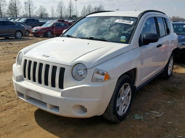 1J8FT47W97D245135 - 2007 JEEP COMPASS WHITE photo 2