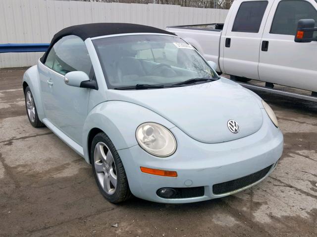 3VWSF31Y56M305378 - 2006 VOLKSWAGEN NEW BEETLE Blau Foto 1
