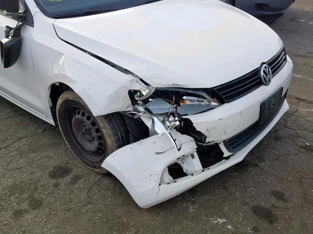 3VW2K7AJXCM363553 - 2012 VOLKSWAGEN JETTA BASE WHITE photo 9