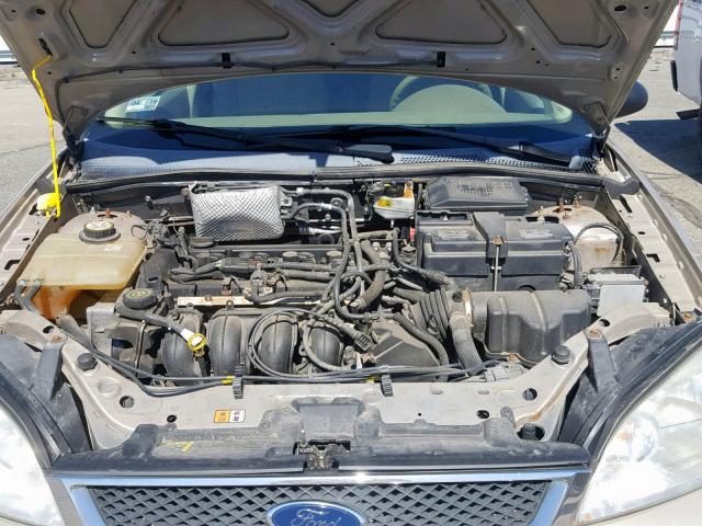 1FAFP34N26W171521 - 2006 FORD FOCUS ZX4 GOLD photo 7