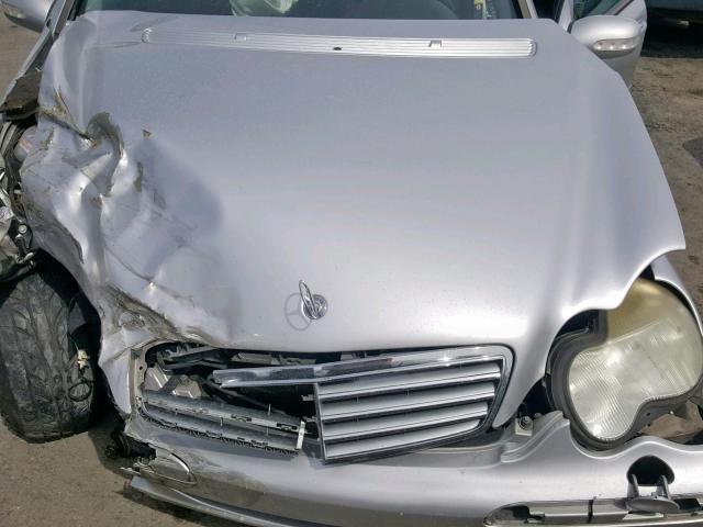 WDBRF61JX2E008322 - 2002 MERCEDES-BENZ C 240 SILVER photo 7