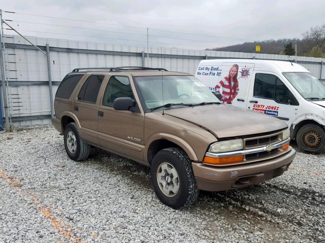 1GNDT13XX4K132045 - 2004 CHEVROLET BLAZER BROWN photo 1