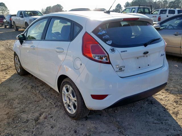 3FADP4EJ7FM214002 - 2015 FORD FIESTA SE WHITE photo 3