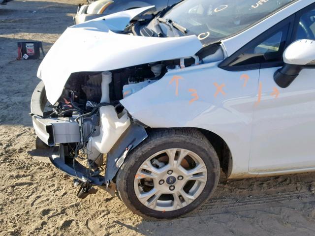 3FADP4EJ7FM214002 - 2015 FORD FIESTA SE WHITE photo 9