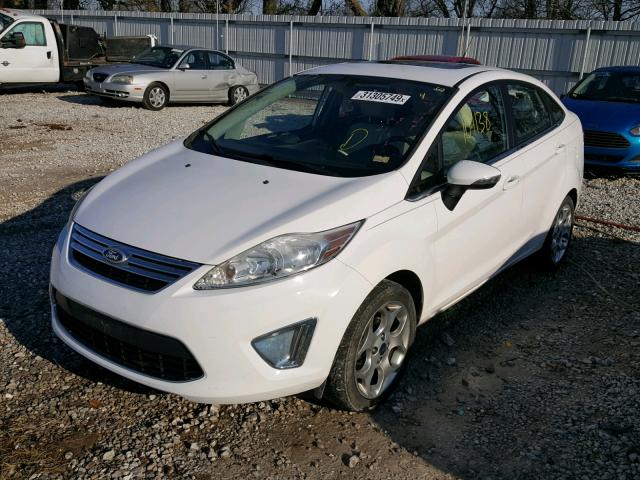 3FADP4CJ6BM144411 - 2011 FORD FIESTA SEL WHITE photo 2