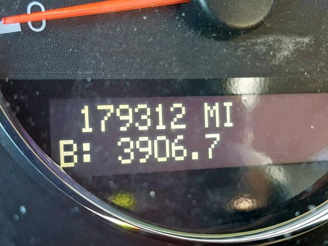 1GNDV23188D118926 - 2008 CHEVROLET UPLANDER L Tünd qırmızı foto 8