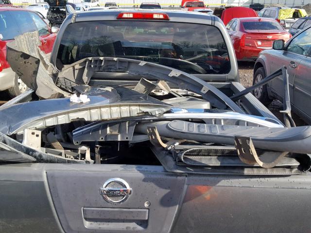 1N6AD07W85C466118 - 2005 NISSAN FRONTIER C GRAY photo 9